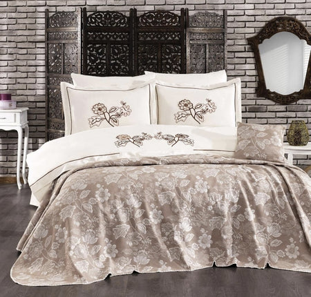IPEKCE Ipekce Nida Bedspreiset 7 Delig Beige