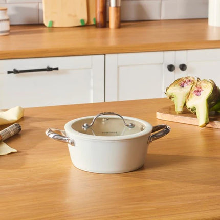 karaca Karaca Swiss Crystal amandelcrème Kookpan 18 cm