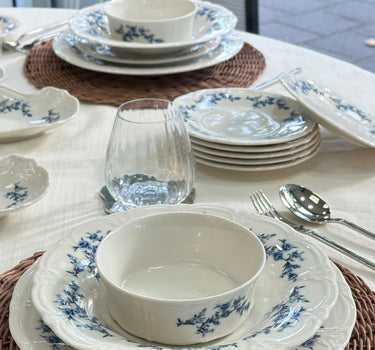 Retro Blue - White Dinnerware Set 24-Piece | 6-Person