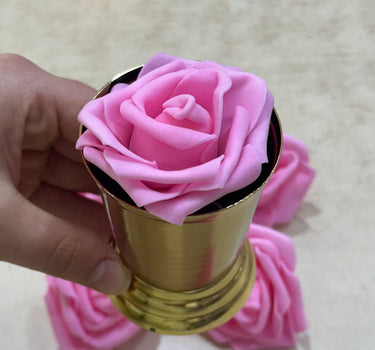 Kunstmatige rozenbloemkoppen – 6 stuks Roze kunstrozen van schuim voor doe-het-zelf bruidsboeketten, tafeldecoraties, bloemstukken, feesten, babyshowers en woondecoratie (zonder steel, Roze).
