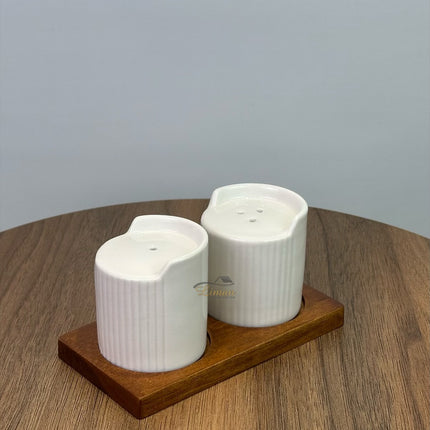 Bavary Line Zout & Peperset met Acacia Stand