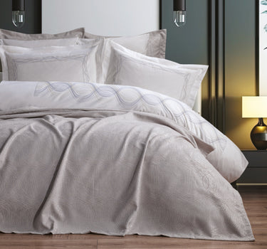 Bella Bella Home Aren Dunne Spreiset 7 delig Beige