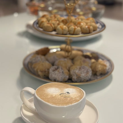 BRICARD PORCELAIN Barles / Cupido White KOFFIESET 12 DELIG | 6 PEROONS