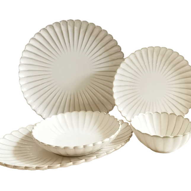 BRICARD PORCELAIN Nieuw Julia Serviesset 25 Delig | 6 Persoons Beige ( Paris ) ( Lotus )