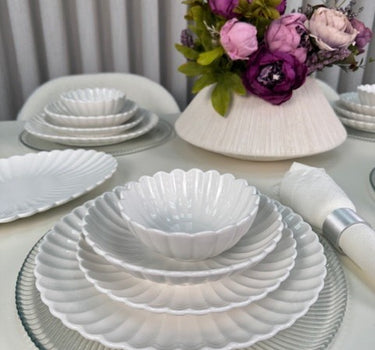 BRICARD PORCELAIN Nieuw Julia Serviesset 25 Delig | 6 Persoons Wit ( Paris ) ( Lotus )
