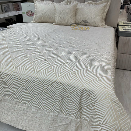 IPEKCE Ipekce Alisa Bedspreiset 4 Delig Cream