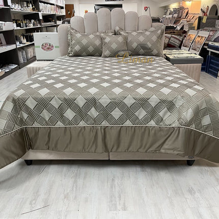 IPEKCE Ipekce Class Bedspreiset 4 Delig Beige