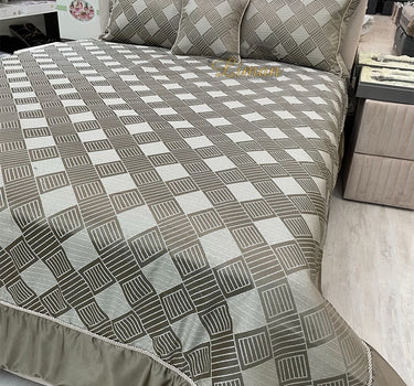 IPEKCE Ipekce Class Bedspreiset 4 Delig Beige