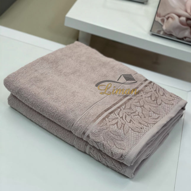 IPEKCE Ipekce Glory Handdoek 90 x 150 Cm Bruin