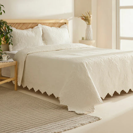 KARACA Camille Sprei Set Ecru 230x240 cm + 2 (50x70 cm)