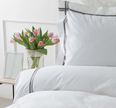 KARACA Karaca Home White Collection Valse Grijs Satin Stripe Dekbedovertrek 2 persoons