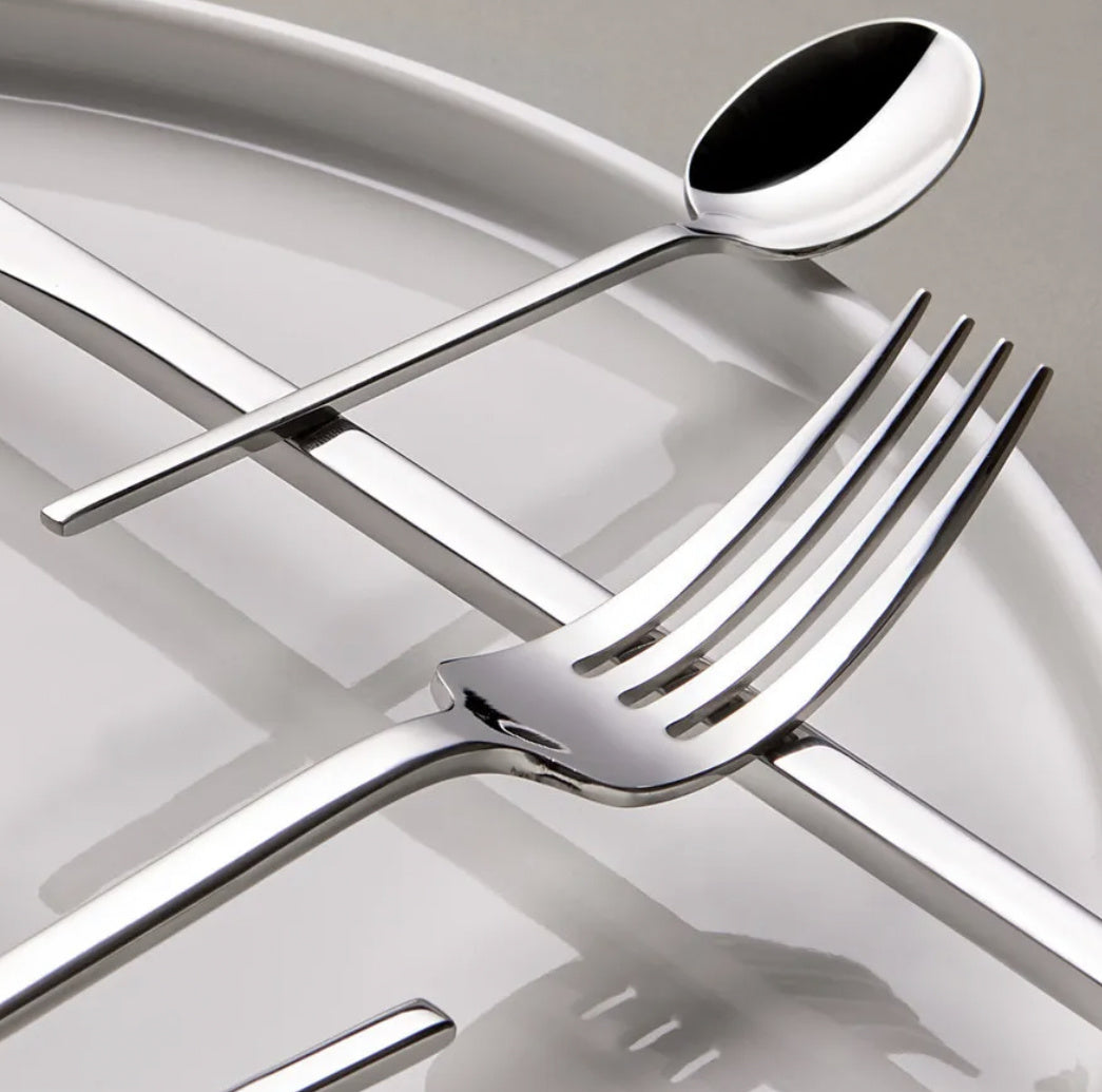 Karaca Moongate 316 84-delige Bestekset – 12 Personen 🌙 Een luxe set die je tafel een elegante uitstraling geeft. Perfect voor speciale gelegenheden én elke dag mooi tafelen. ✨🍽️ Shop nu Karaca Moongate 316 84-delige Bestekset – 12 Personen 🌙 Een luxe set die je tafel een elegante uitstraling geeft. Perfect voor speciale gelegenheden én elke dag mooi tafelen. ✨🍽️ Shop nu