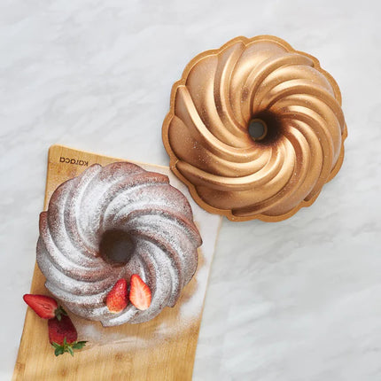 KARACA Karaca Metallic Pare Casting Cake Vorm Gold