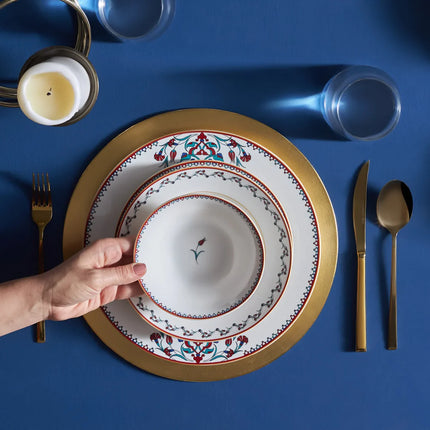 karaca Karaca Nakkaş porseleinen servies voor 6 personen, 24-delig