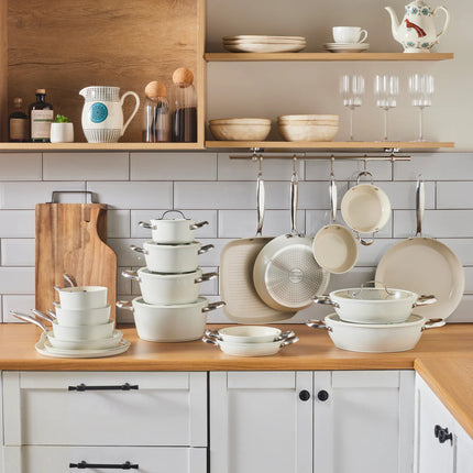 karaca Karaca Swiss Crystal amandelcrème Platte Braadpan 30 cm