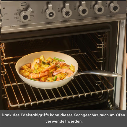 karaca Karaca Swiss Crystal amandelcrème Steelpan 26 cm