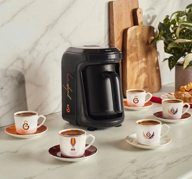 KARACA Karaca x Galatasaray gelicentieerde Hatır Hüps Turkse koffiemachine met melkfunctie