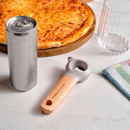 KARACA Karaca x Refika Gadgets 3-in-1 flesopener met houten handvat