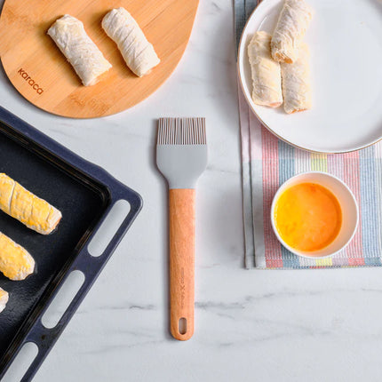 KARACA Karaca x Refika Gadgets siliconen bakkwast met houten handvat