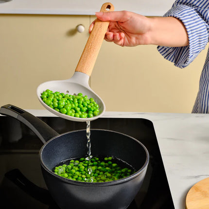 KARACA Karaca x Refika Gadgets siliconen schuimspaan met houten handvat