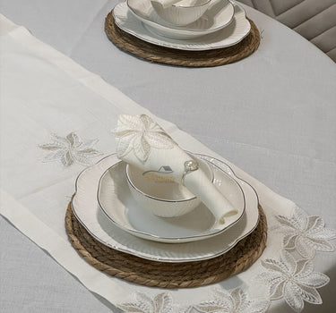 Liman Home Decor - Liman Online Artemis Tafelkleed Set Met Server Cream 18 Delig