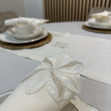 Liman Home Decor - Liman Online Artemis Tafelkleed Set Met Server Cream 18 Delig