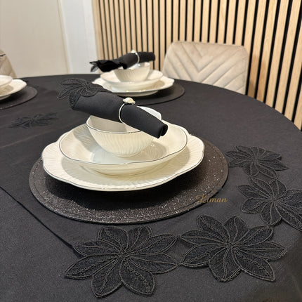 Liman Home Decor - Liman Online Artemis Tafelkleed Set Met Server Zwart 18 Delig