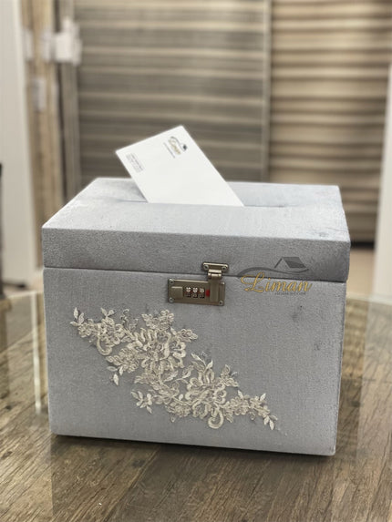 Liman Home Decor - Liman Online GELDKIST GRIJS MET CIJFERSLOT