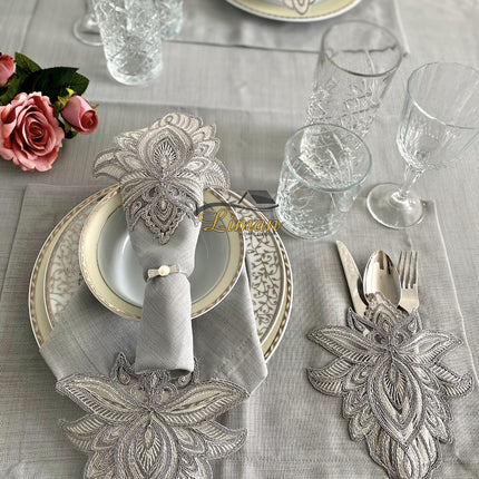 Liman Home Decor - Liman Online Lotus Tafelkleed Set Met Placemat Grijs 34 Dlg