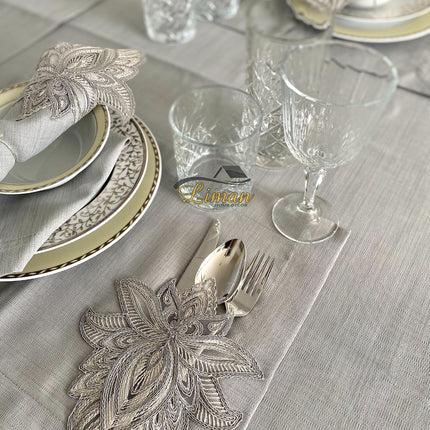 Liman Home Decor - Liman Online Lotus Tafelkleed Set Met Placemat Grijs 34 Dlg