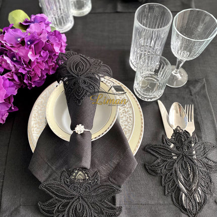 Liman Home Decor - Liman Online Lotus Tafelkleed Set Met Placemat Zwart 34 Dlg