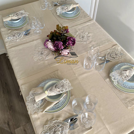Liman Home Decor - Liman Online Menekse Tafelkleed Set Met Placemat Beige 34 Dlg