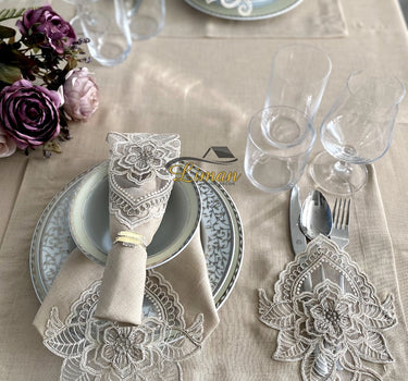 Liman Home Decor - Liman Online Menekse Tafelkleed Set Met Placemat Beige 34 Dlg
