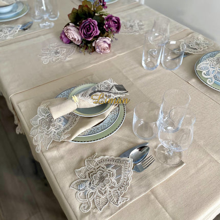 Liman Home Decor - Liman Online Menekse Tafelkleed Set Met Placemat Beige 34 Dlg