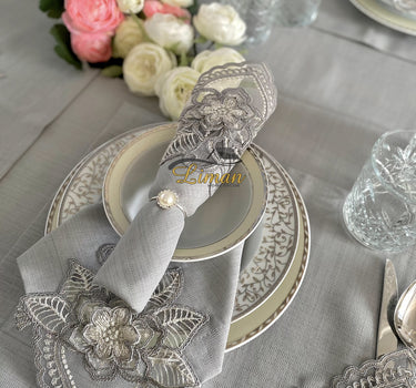 Liman Home Decor - Liman Online Menekse Tafelkleed Set Met Placemat Grijs 34 Dlg
