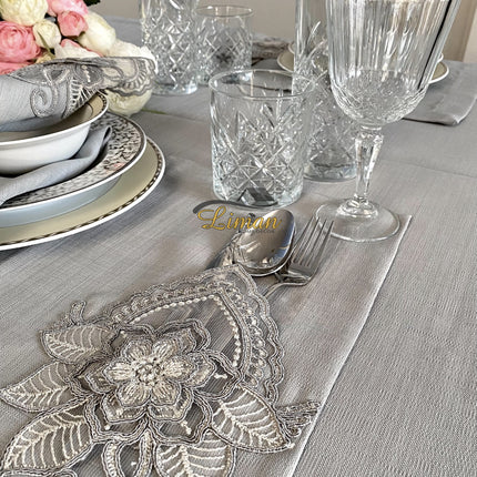 Liman Home Decor - Liman Online Menekse Tafelkleed Set Met Placemat Grijs 34 Dlg